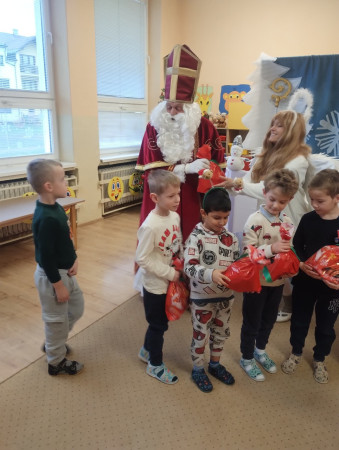 4 MIKULÁŠ MRAVČEKOVIA (6).jpg